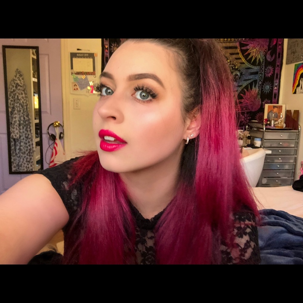 Meet your Posher, Maggie